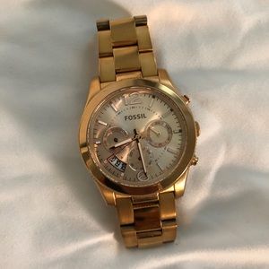 Fossil Rose Gold watch with engraving “But never doubt I love”